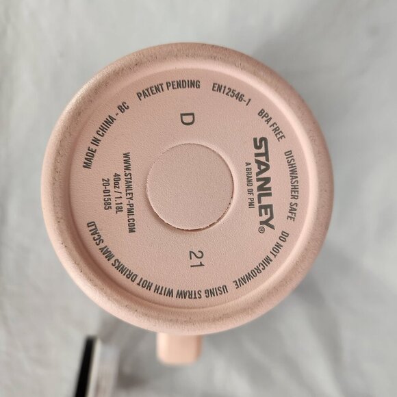 Stanley Adventure Quencher 40 Oz Flip Up Straw Light Pink Blush 20-01585 Tumbler - Picture 8 of 10